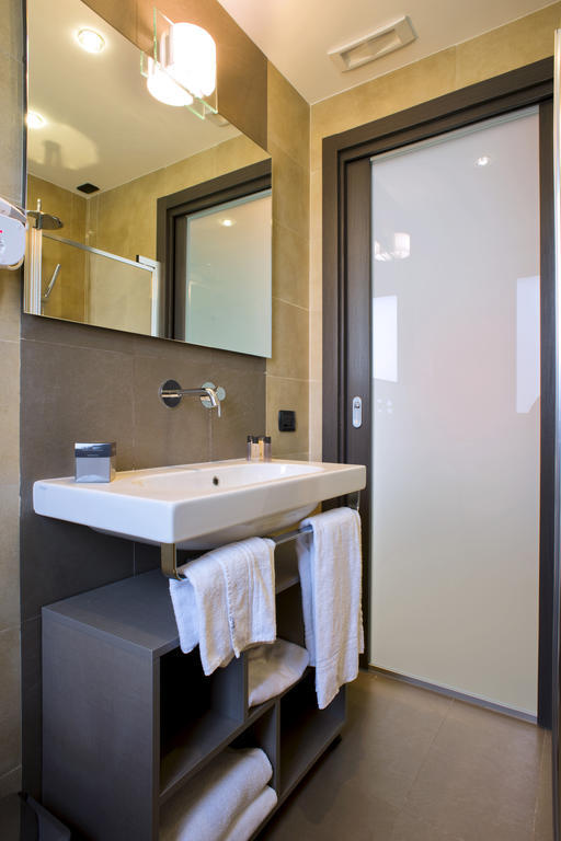 Chez Le Sourire Hotel Giffoni Valle Piana Quarto foto