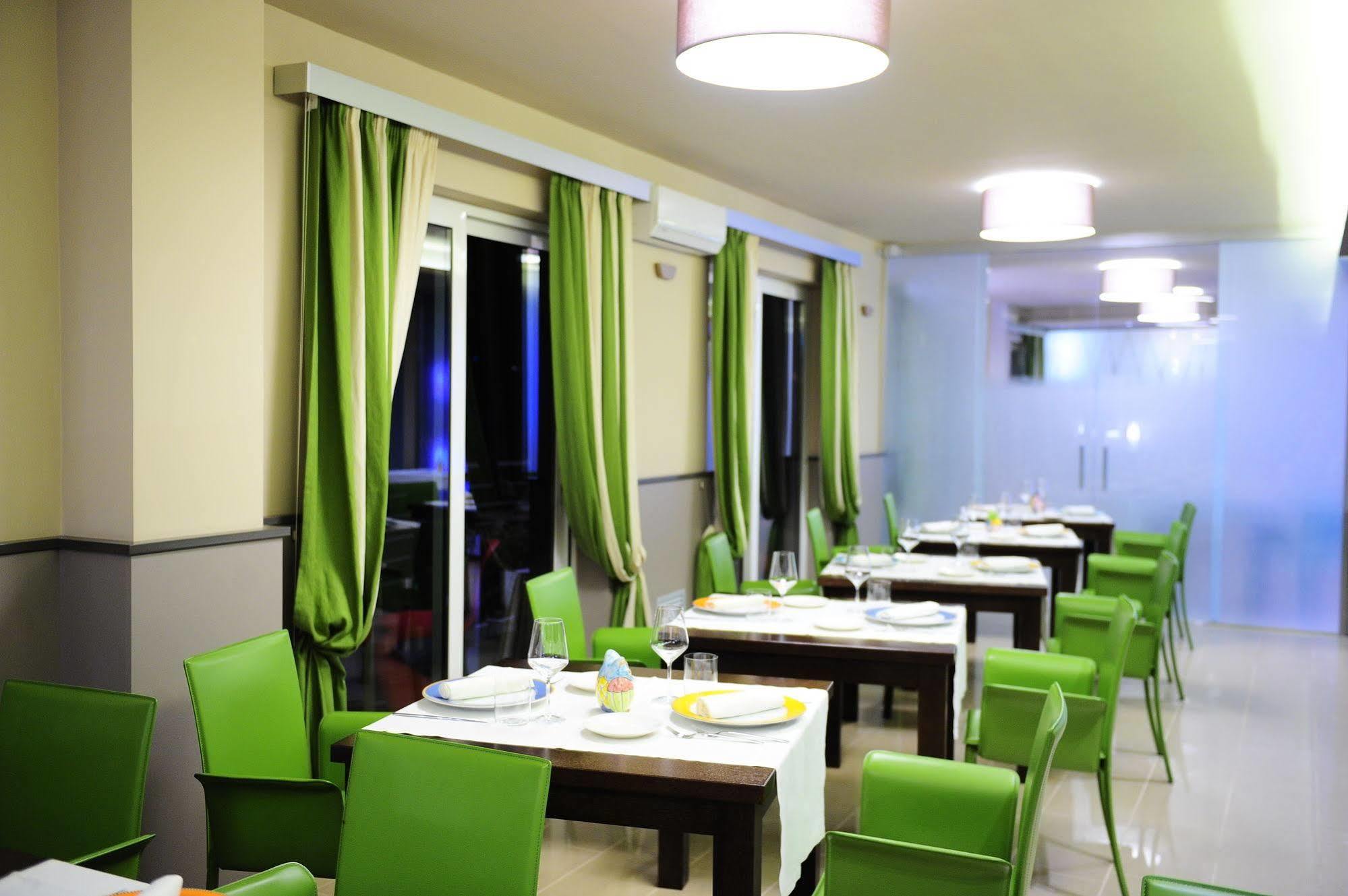 Chez Le Sourire Hotel Giffoni Valle Piana Exterior foto