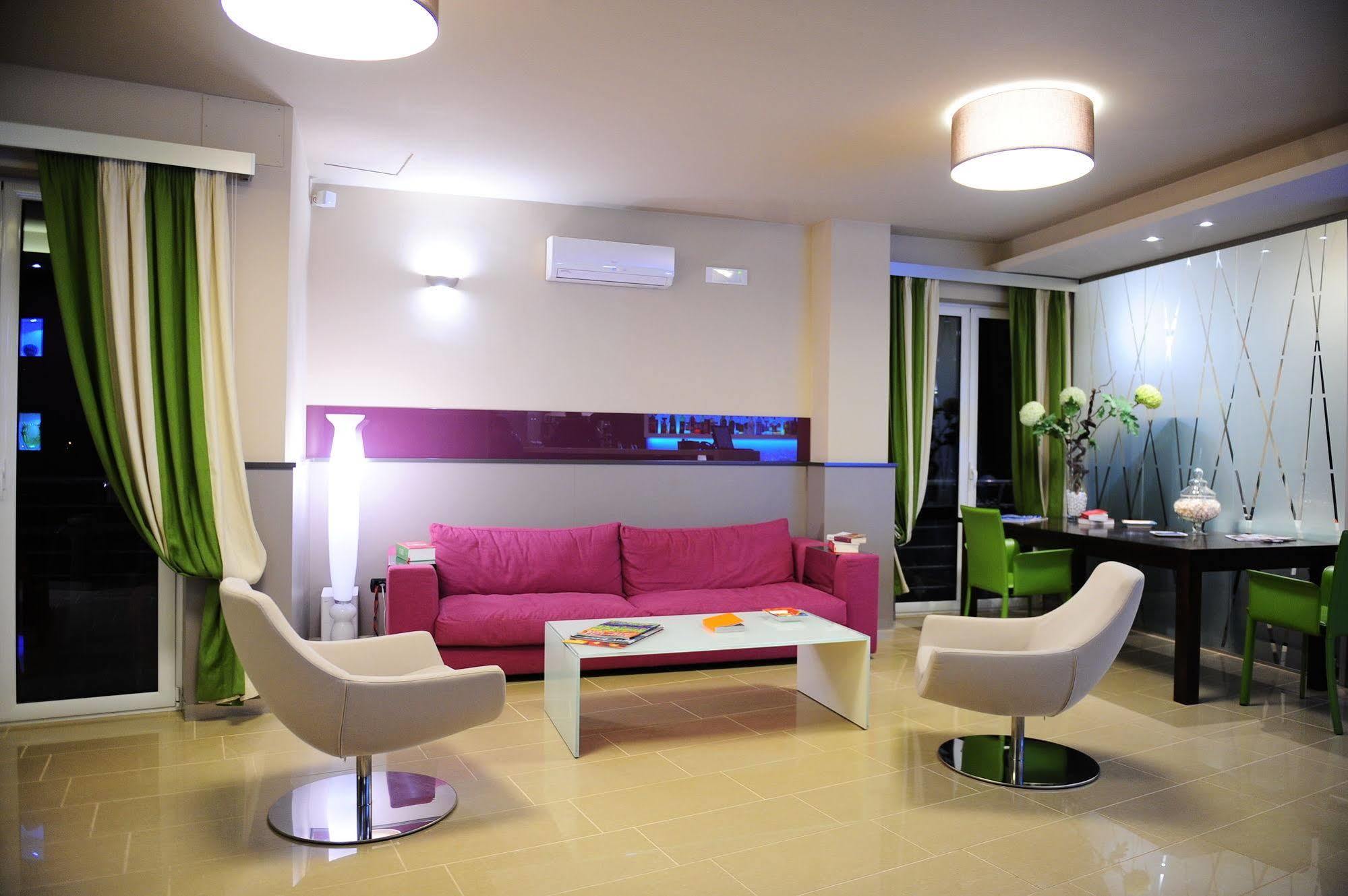 Chez Le Sourire Hotel Giffoni Valle Piana Exterior foto